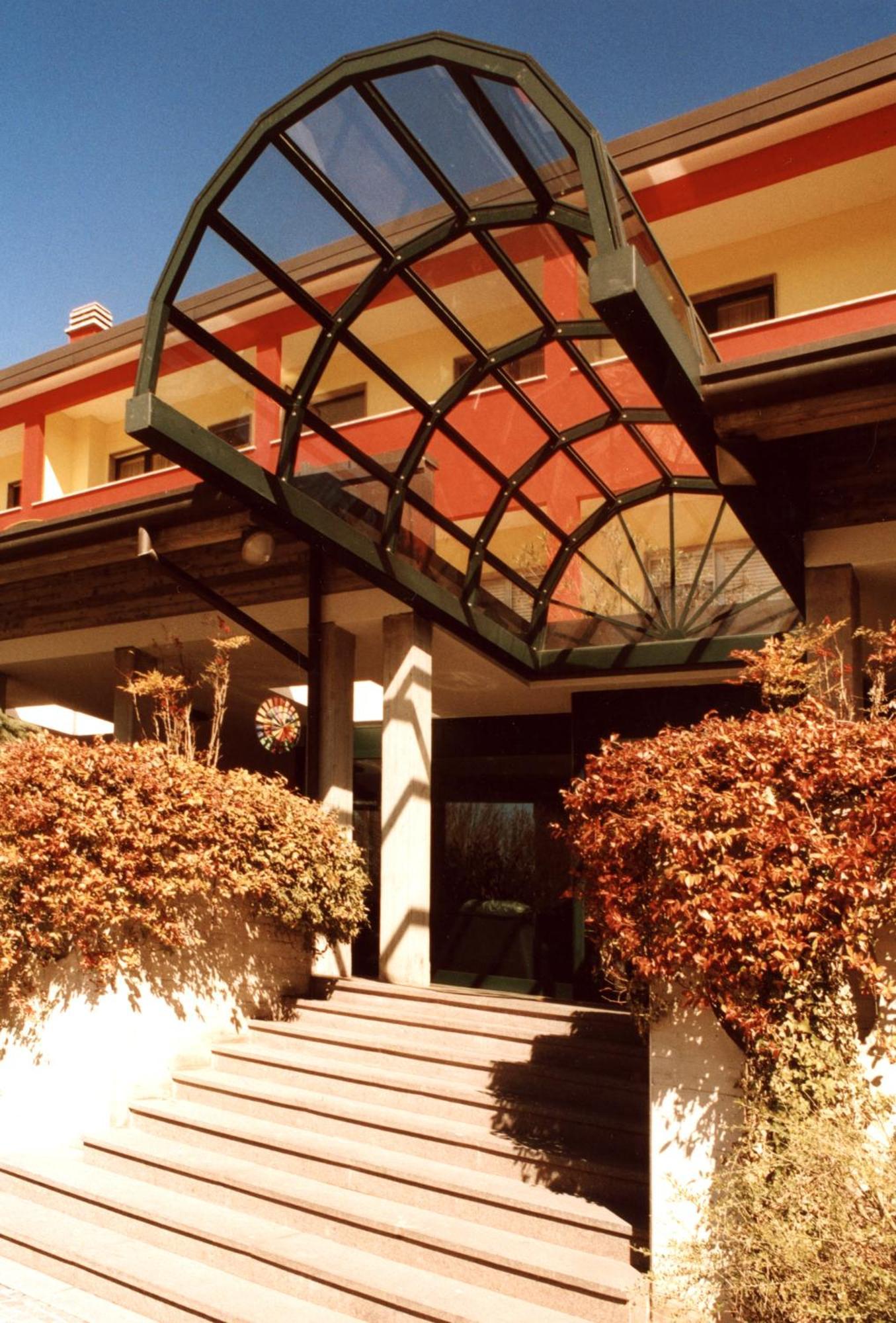 Hotel Cinzia Ristorante Christian E Manuel Vercelli Eksteriør billede